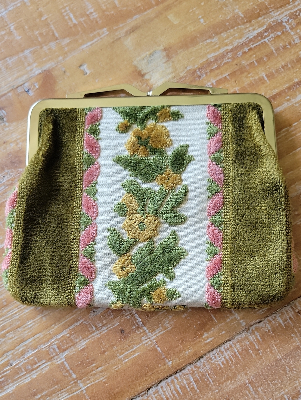 VTG Neiman Marcus Floral Tapestry Kiss Lock Coin Purse - Made In West Germany